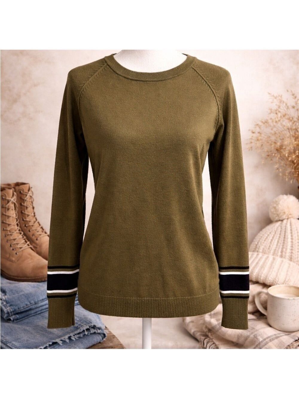 Sweater Olive Green Lightweight Knit Striped Cuff Crewneck Casual Cozy Pullover - Picture 8 of 8